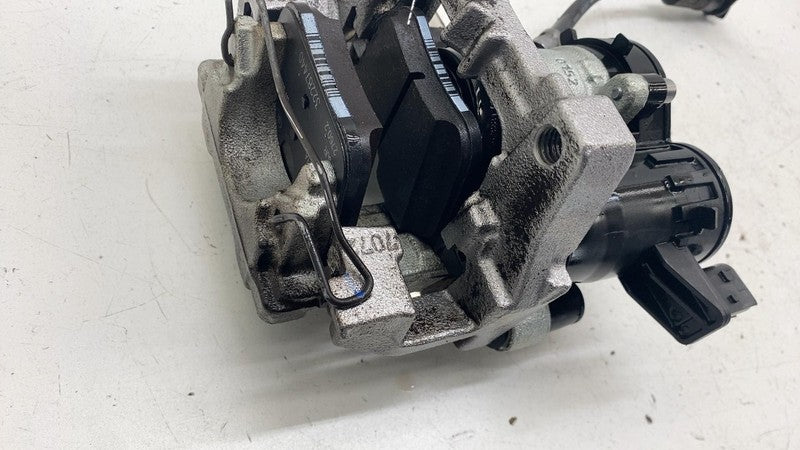 32300770 ⭕ 2021-2023 Polestar 2 Rear Driver Brake Caliper w/ Hose Line Left LH 32300770