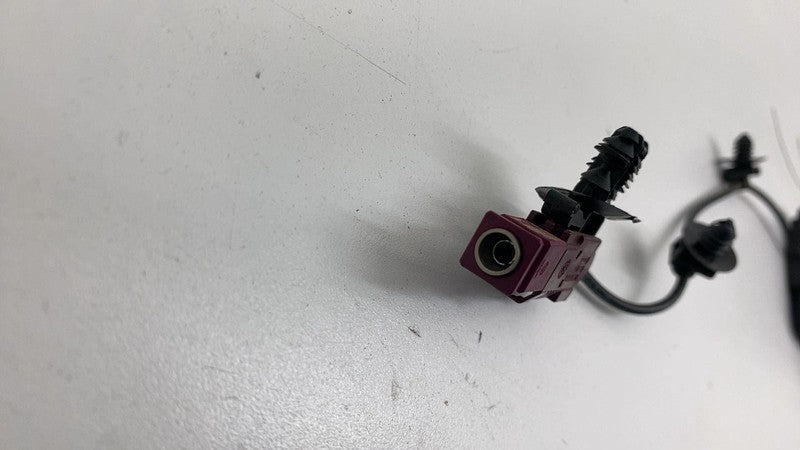 PT00698830 A ⭕ 2025 Rivian R1S Roof Antenna AMP Amplifier Unit Module PT00698830-A