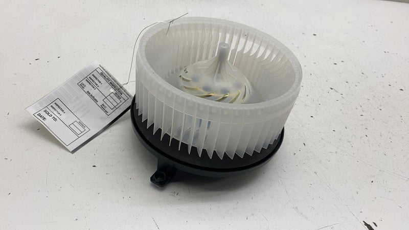 LB580003 ⭕ 17-24 Chrysler Pacifica Front Airconditioner AC Heater Blower Motor LB580003