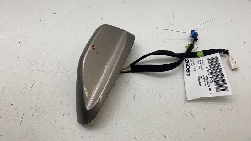 6DE46PTEAA ⭕ 2017-2025 Chrysler Pacifica Rear Upper Roof Shark Fin Antenna OEM 6DE46PTEAA