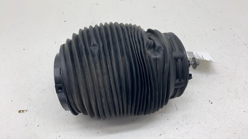 ⭕ 2025 Rivian R1S Rear Left Air Ride Suspension Spring Coil Bag OEM C1