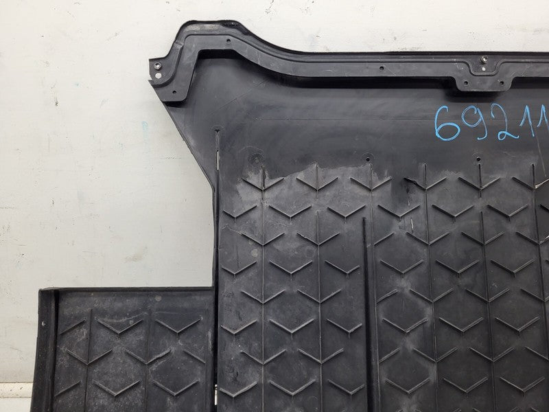 105732600B ⭕ 16-20 Model S Rear Bumper Splash Aero Shield Under Body Diffuser 1057326-00-B