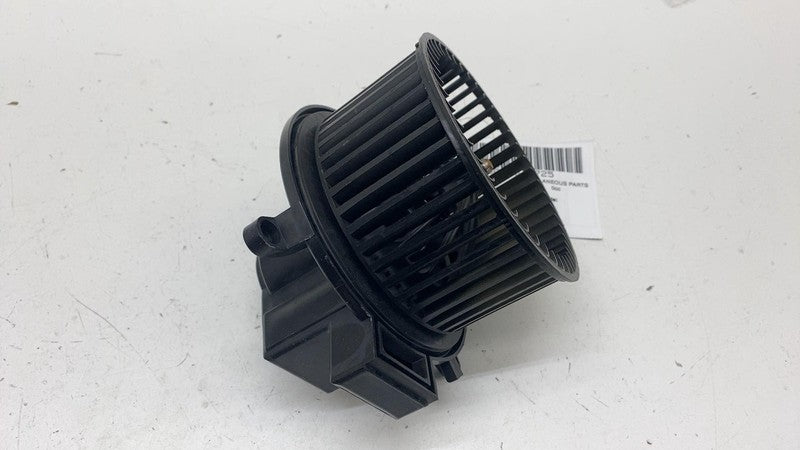 0701132570 ⭕ 2017-2024 Chrysler Pacifica Rear HVAC A/C Heater Blower Motor Fan 0701132570