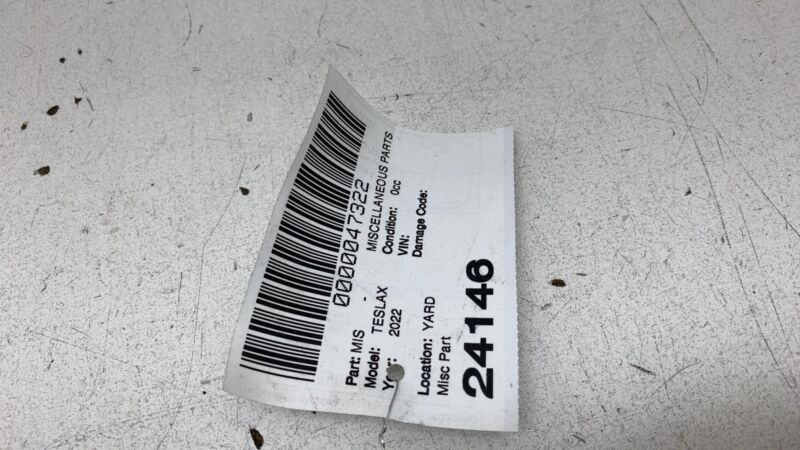 106910400D ⭕ 21-23 Tesla Model X Right B-Pillar Applique Trim Molding & Seal 1614250-00-E