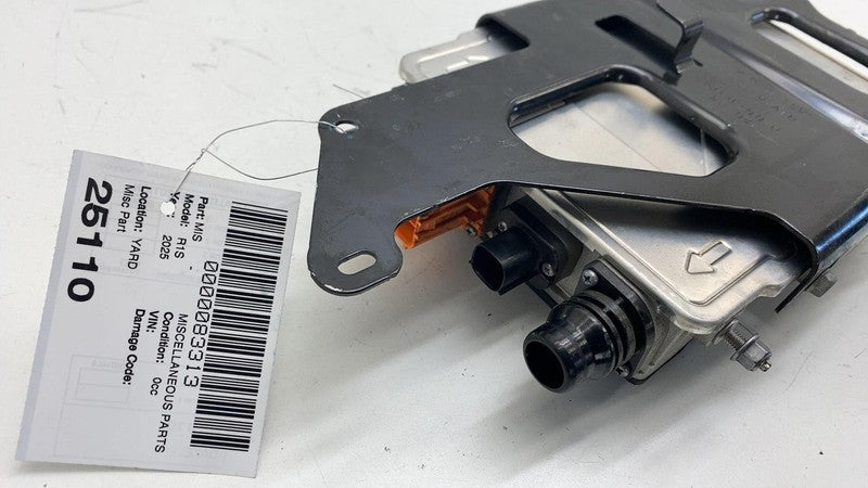 PT00844738A ⭕2025 Rivian R1S Power Converter Control Module Unit w/ Bracket OEM PT00844738-A