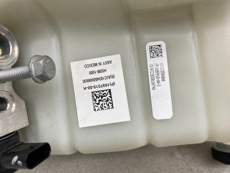 ⭕ 17-20 Model 3 Reservoir Superbottle Chiller EXV Oil Fluid Cooler 109