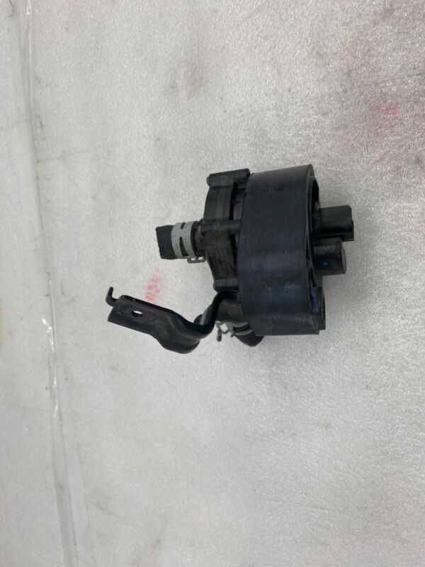 2016-2020 Tesla Model S MS Electric Auxiliary Coolant Water Pump w/ Bracket Assy
