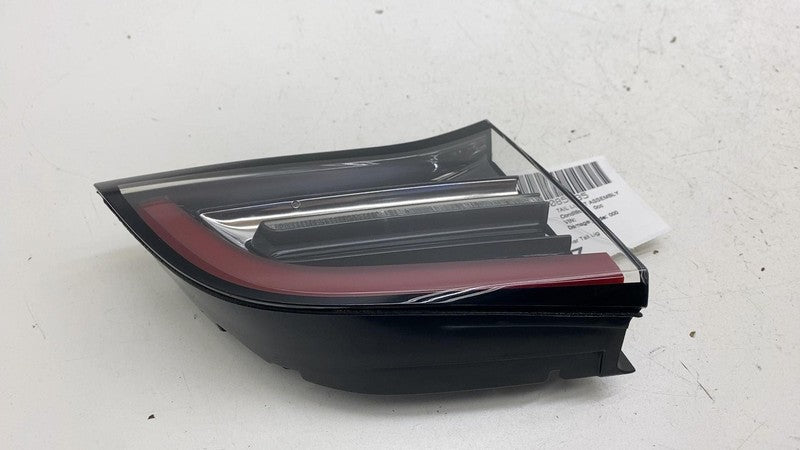 ⭕ 17-23 Tesla Model 3 Rear Left Inner Taillight LED Tail Lamp 3-Pin 10