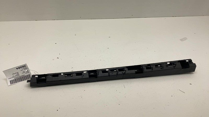 32216384 ⭕ 2021-2023 Polestar 2 Rear Left Skirt Rocker Molding Panel Bracket LH 32216384