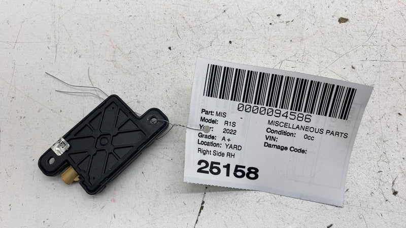 ⭕ 2022 Rivian EDV-700 Amazon Truck Keyless Antenna Module Unit OEM PT0