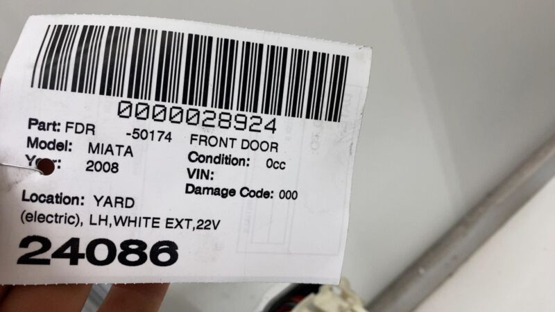 2006-2015 Mazda MX-5 Miata Front Driver Side Door Assembly Left LH White EXT 22V