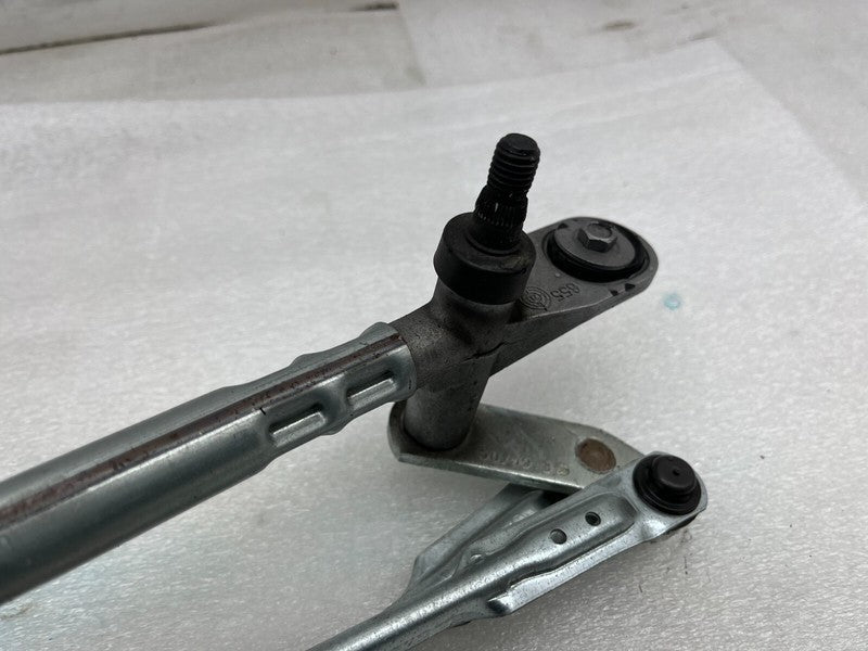 ⭕2017-2023 Model 3 Front Windshield Wiper Motor & Linkage w/ Module 10