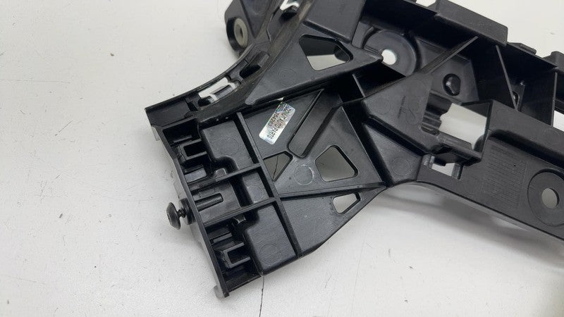 9Y3 807 406 B ⭕ 19-24 Porsche Cayenne Rear Right Bumper Inner Mount Bracket Support 9Y3807406B