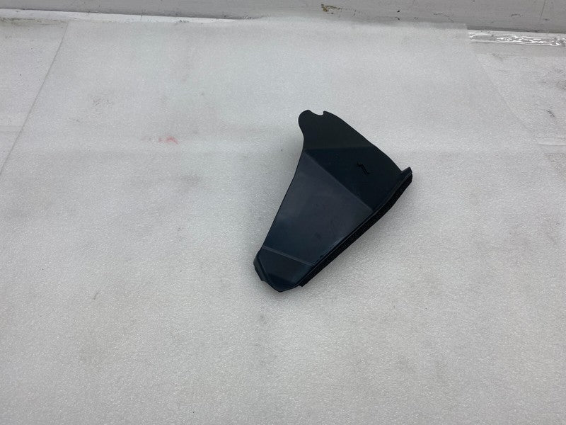 106044600A ⭕ 16-26 Model X MX Rear Driver Side Active Spoiler Catch Cover Left 1060446-00-A