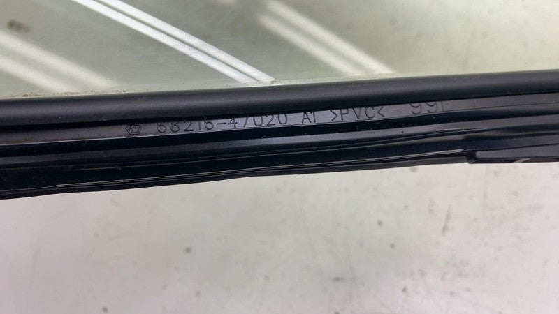 6821647020 ⭕ 23-25 Toyota Prius Front Driver Side Door Vent Window Glass Left 68216-47020