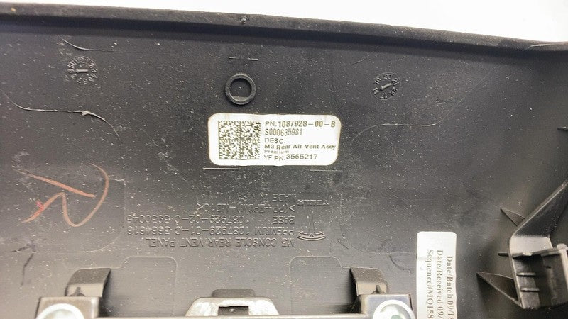 ⭕17-23 Model 3 Center Console Air Vent Grille Cover Panel & USB Hub 11