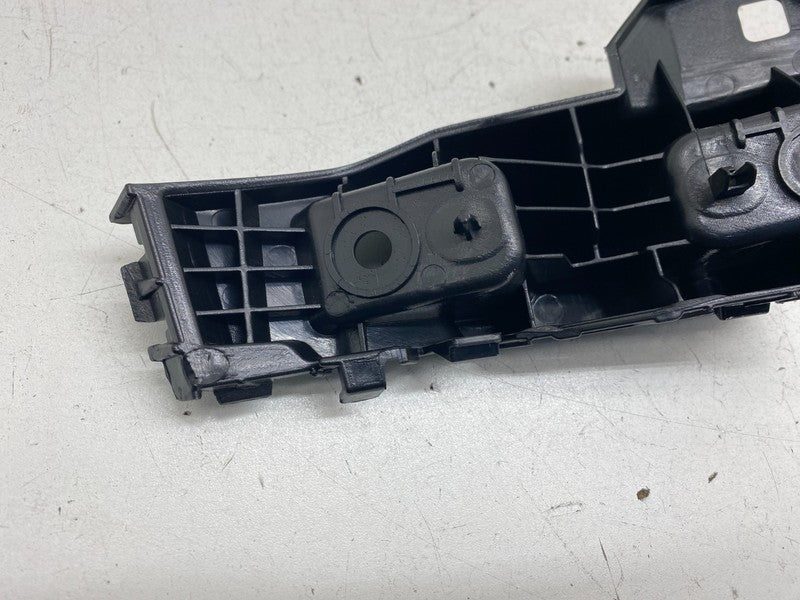 1755642 00 D ⭕ 24-26 Tesla Model 3 Rear Left Taillight Taillamp Lower Bracket LH 1755642-00-D