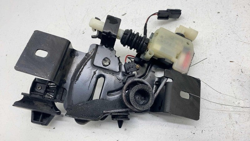 600757200E ⭕ 12-15 Tesla Model S Front Frunk Hood Lock Latch Secondary Release 6007572-00-E