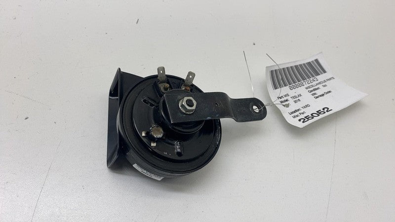 ⭕ 2016-2020 Tesla Model X FIAMM Low Pitch Tone Horn Signal w/ Bracket 