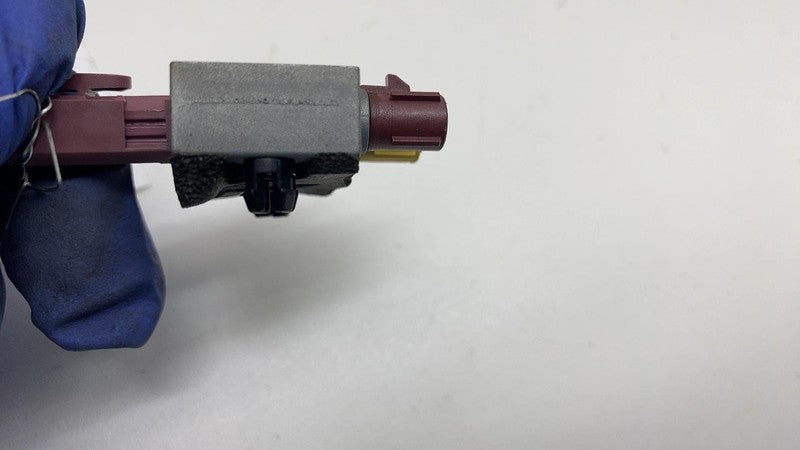 A2128704089 2012-2019 Mercedes-Benz GLE350 Radio Amplifier Splitter Module Unit A2128704089