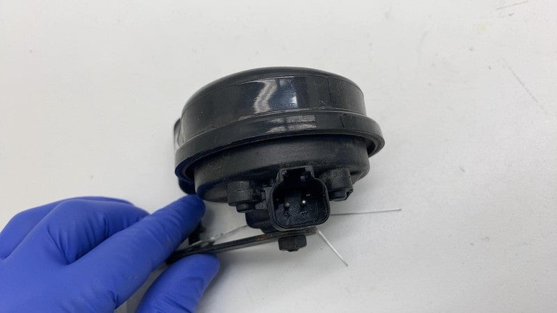 PT00003134D ⭕ 2022 2023 2024 Rivian R1T Driver Side Tone Signal Honk Horn Left PT00003134D