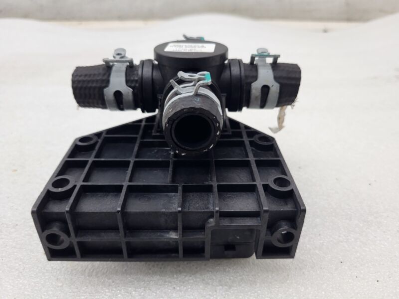 2012-2020 Tesla Model S Coolant Pump Cooling Valve Actuator 4-Way 6007370-00-B