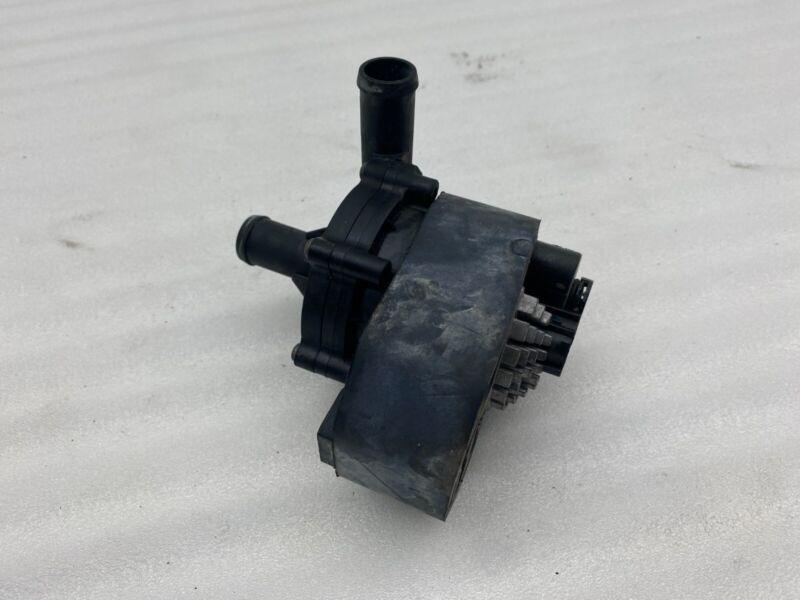 2012-2015 Tesla Model S MS Motor Inverter Battery Coolant Auxiliary Water Pump