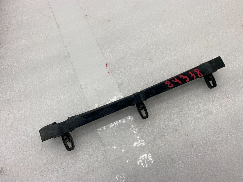 1003692 00 C ⭕ 12-20 Model S Driver Side Skirt Rocker Molding Panel Bracket Left 1003692-00-C