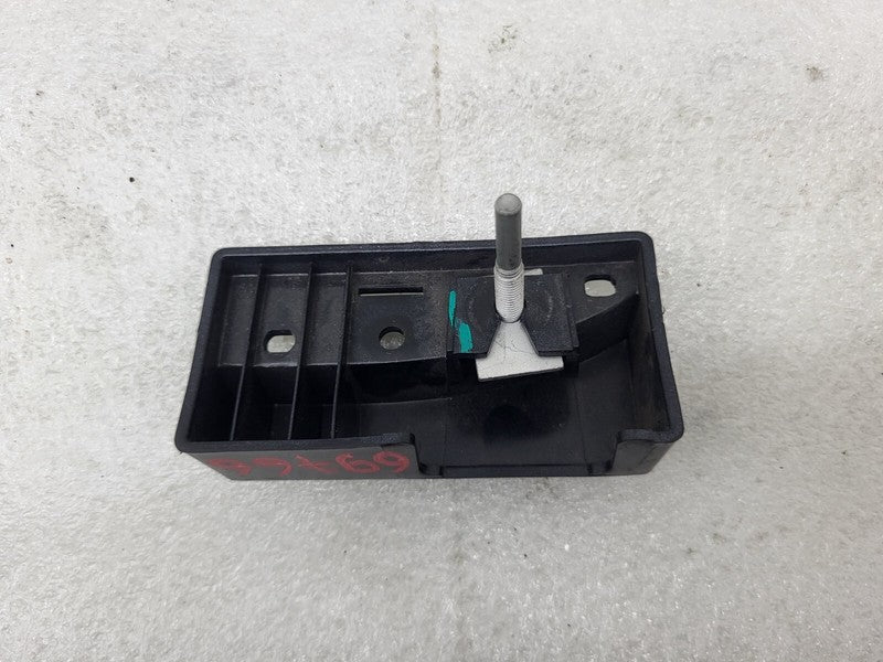 100309200B ⭕ 12-15 Model S Rear Driver Side Bumper Guide Support Bracket Left 1003092-00-B