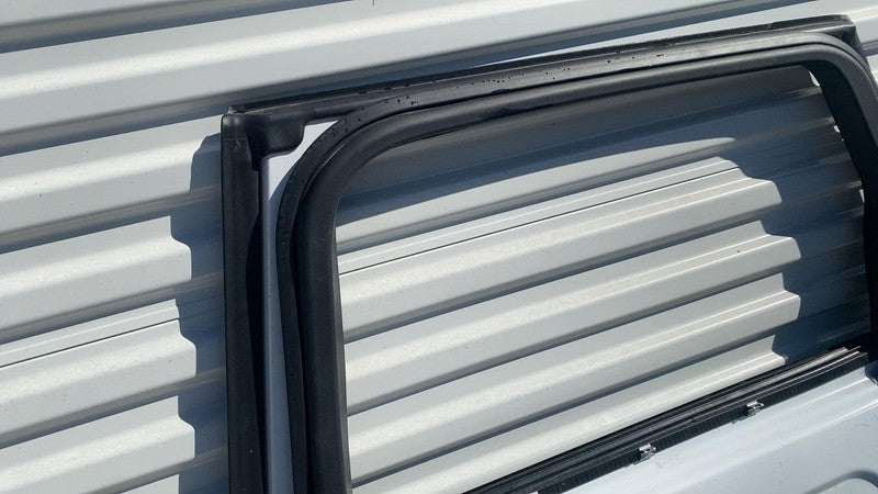 ⭕ 2014 Land Range Rover Sport Rear Right Side Door Shell Panel RH Whit