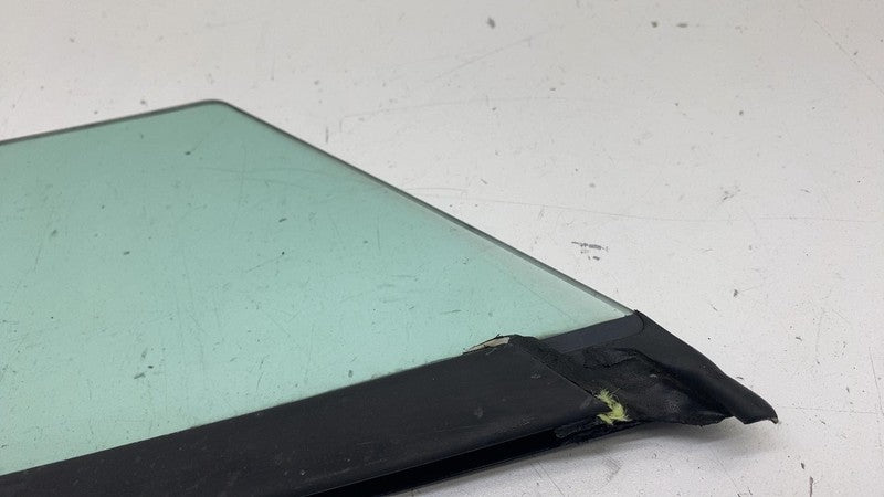 A2977203000 ⭕ 2022 EQS 450+ V297 Front Right Quarter Door Window Glass Vent RH A2977203000