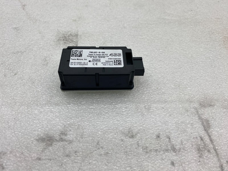 103460100D ⭕12-20 Tesla Model S X Tire Pressure Monitor System Module Receiver 1034601-00-D