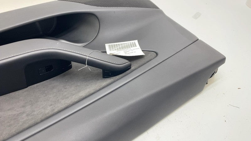 1090411-01-H ⭕ 17-20 Tesla Model 3 Front Right Interior Door Panel Trim Card OEM 1090411-01-H