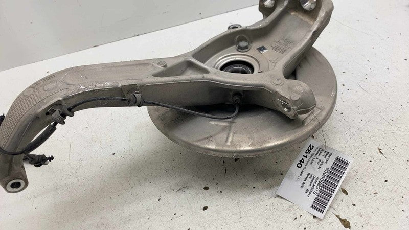 ⭕ 17-23 Model 3 Front Right Spindle Knuckle w/ Hub (150mm Driven) 1044