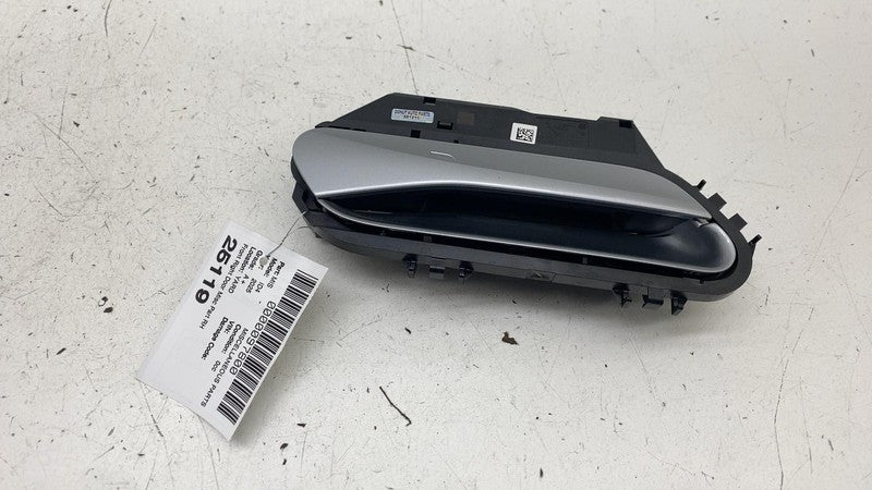 ⭕ 2023-2025 Volkswagen ID.4 Front Side Exterior Door Handle Right OEM 