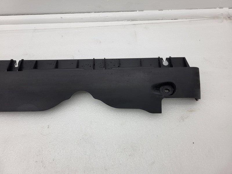 149774500C ⭕ 20-23 Model Y Right Skirt Rocker Molding Panel Carrier Bracket RH 1497745-00-C
