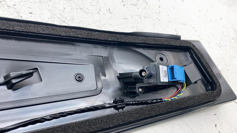 110044100E ⭕17-23 Model 3 Right B-Pillar Applique Glass Trim Molding w/ Camera 1100441-00-E