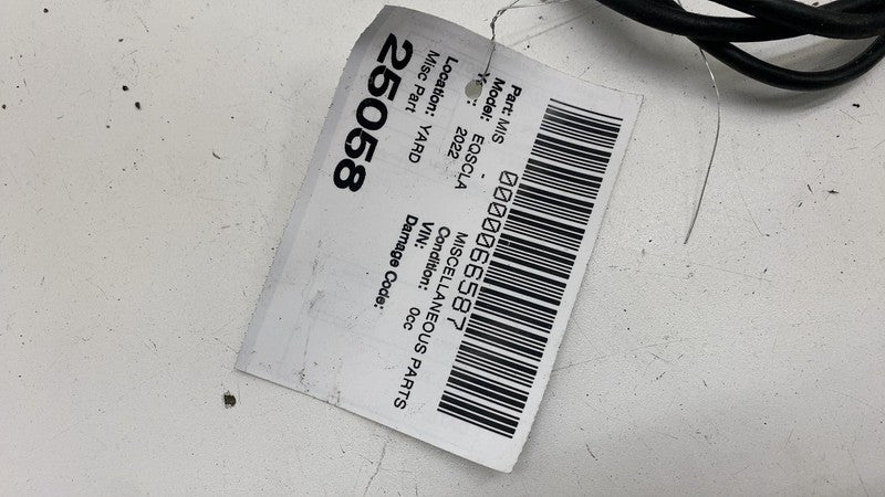 ⭕ 2022 Mercedes-Benz EQS 450+ V297 Multimedia Connection Type C-USB Port Socket