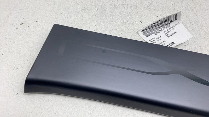 ⭕ 16-20 Tesla Model X Front Left Door Sill Step Welcome Plate Trim 105