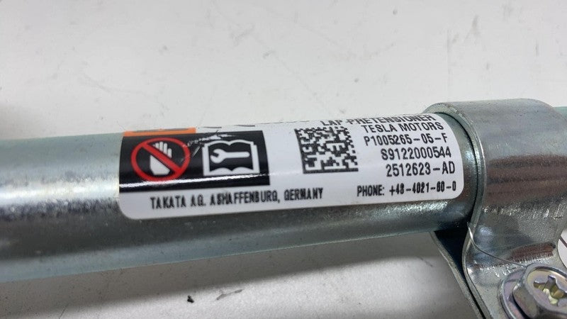 100526505F ⭕  12-15 Model S Front Left Seat Belt Outboard Lap Pre-Tensioner LH 1005265-05-F