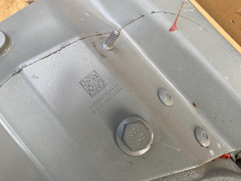 1022589 01 J ⭕ 16-20 Model S Front Right Body Side Member Rail w/ Adaptor Frame 1022589-01-J