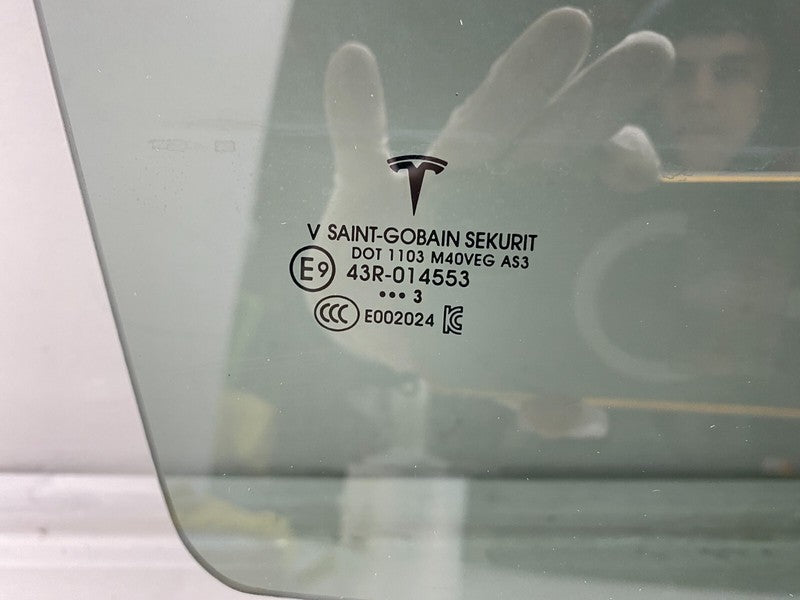 43R-014553 ⭕ 2020-2023 Tesla Model Y Rear Passenger Side Door Window Glass Right 43R-014553