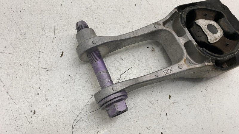 ⭕ 2023-2024 Toyota Prius Rear Engine Transmission Mount Torque Rod OEM Assembly