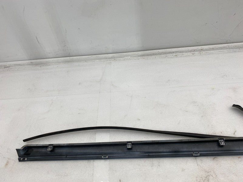 101221500F ⭕12-23 Model S Left Rocker Panel Scuff Plate Molding w/ Rubber Seal 1012215-00-F
