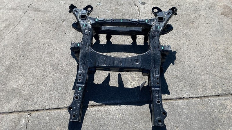 ⭕ 2024-2025 Equinox EV Front Subframe Crossmember Cradle K-Frame Assembly