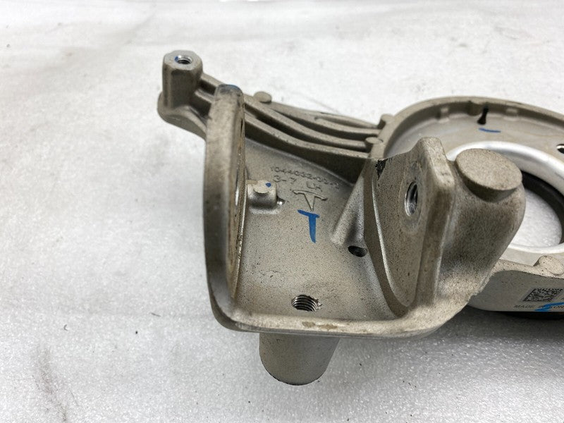 104437100D ⭕ 17-23 Model 3 Y Front Driver Side Upper Strut Mount Bracket Left 1044371-00-D