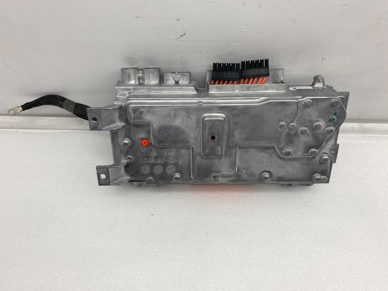 105184400A ⭕12-15 Model S MS Rear 1-Phase High Voltage Junction Box Dual Motor 1048680-00-A