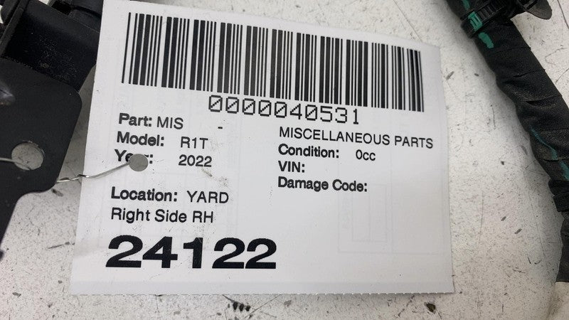 PT00051976C ⭕22-24 Rivian R1T R1S Front Right Air Suspension Height Level Sensor PT00051976C