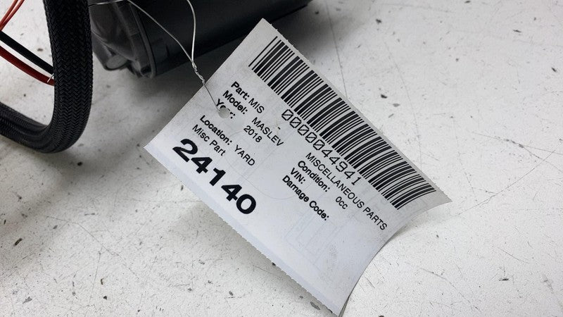 670035006 2017-2020 Maserati Levante Engine Motor Gas Fuel Pump w/ Level Sensor Assembly