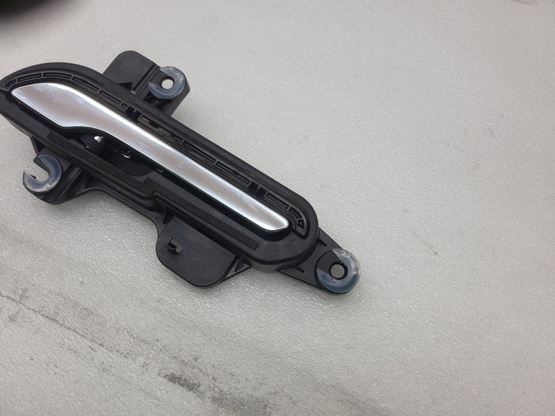108183199F ⭕ 17-20 Tesla Model 3 Front = Rear Left Exterior Door Handle Outer 1081831-99-F